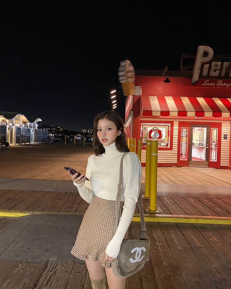 Chuuのインスタグラム：「LoveSoCal💕💕#chuuLA✨」