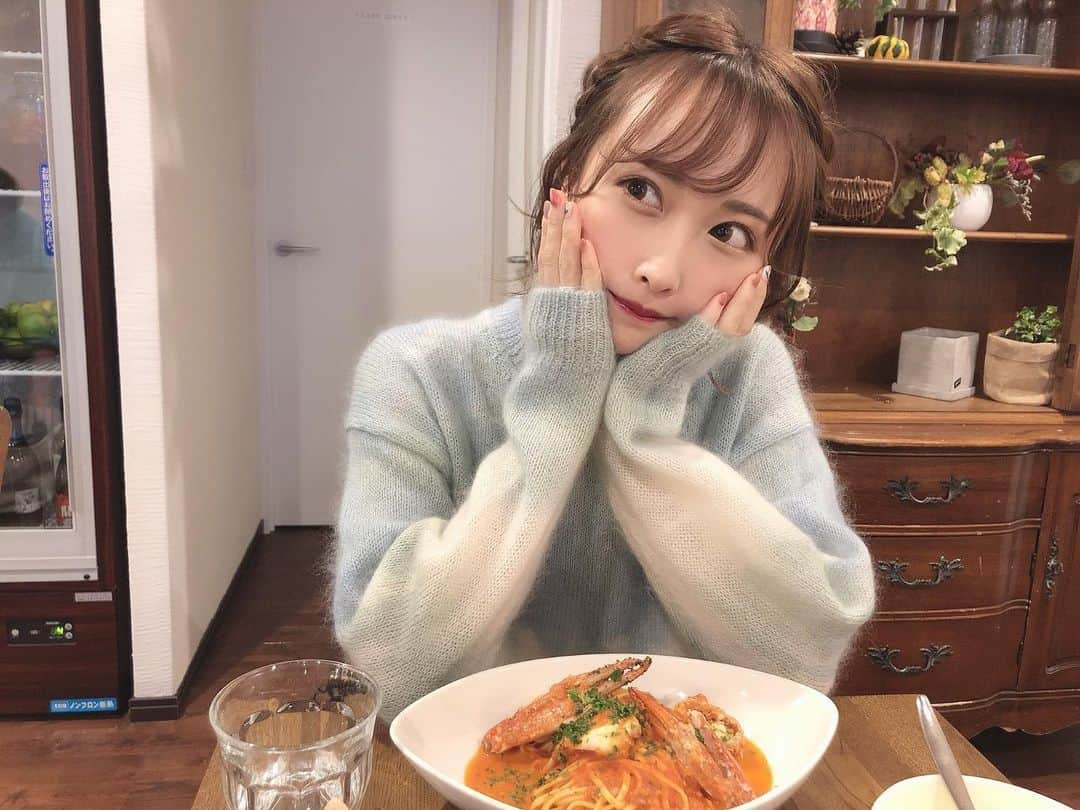 島田玲奈さんのインスタグラム写真 - (島田玲奈Instagram)「. お気に入りのニット☺️ かわいい♡ . 最近、stand.fmというアプリで、ラジオ配信を始めました！ . 「smdrm」で検索してみてください☺︎」11月13日 22時04分 - smd_rn321