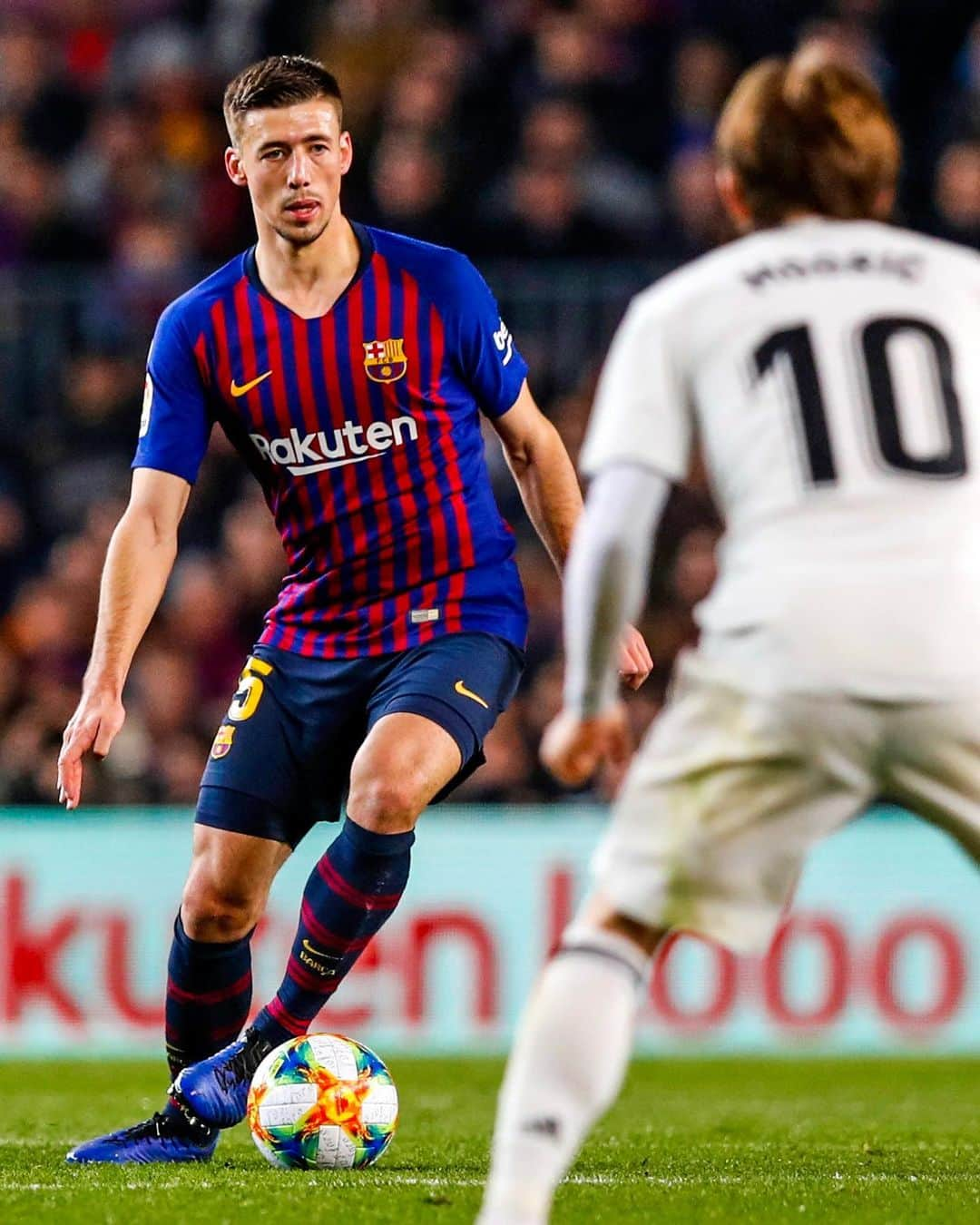 FCバルセロナさんのインスタグラム写真 - (FCバルセロナInstagram)「📌 #ElClásico KICK-OFF TIME CONFIRMED! 📆 Wednesday, December 18 ⏰ 8.00pm CET 🔵🔴 #ForçaBarça」11月13日 22時35分 - fcbarcelona