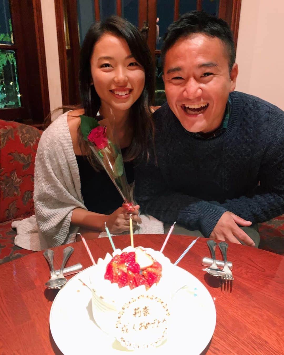 新嶋莉奈のグルメインスタ