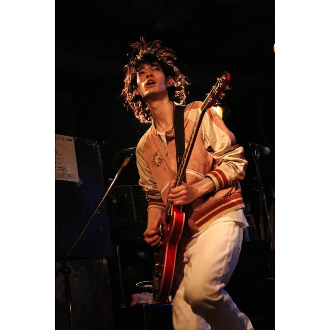 兒玉太智のインスタグラム：「2019.11.9 Live At 京都拾得 . . 写真📸柴山正之(#ダイナミック映像) @dynamic8969eizo . . #THETOKYO #ザトーキョー @the_tokyo  Vo. #コダマアツシ @kodama66  Gt. #ハリケーンハマー @hama8383 Dr. #ミヤシタツカサ @miya_tsuka  Ba. #ドンタカシ @don__takashi  Gt. #こだまたいち」