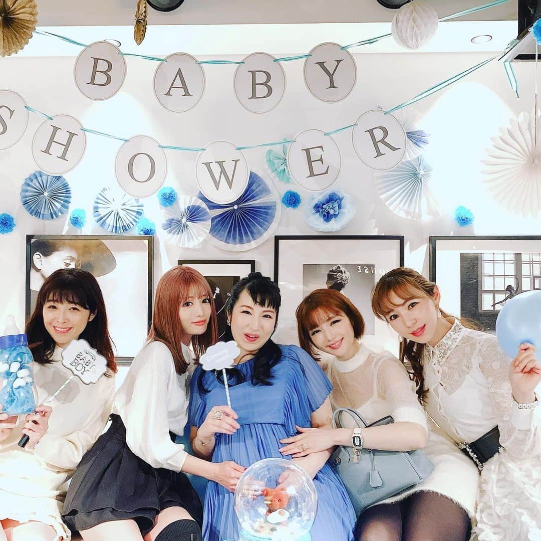 森下悠里さんのインスタグラム写真 - (森下悠里Instagram)「幸せなベイビーシャワー💓 もうすぐ天使ちゃんに会える✨ - #almostthere #baby #babyshower #mhouse #party」11月13日 22時59分 - yuurimorishita