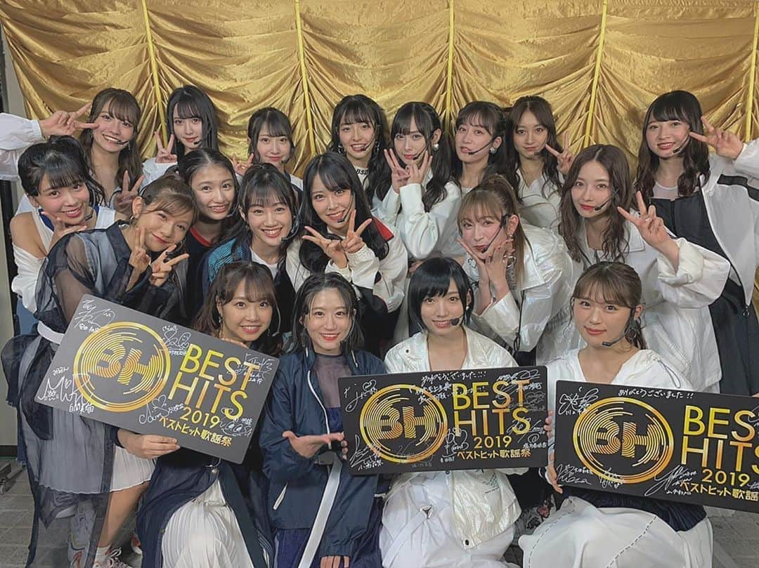 川上千尋さんのインスタグラム写真 - (川上千尋Instagram)「#ベストヒット歌謡祭2019  #NMB48 として出演させていただきました♡  ゆーりさんの最初で最後のセンター曲 #初恋至上主義 を披露させていただきました🙏🏻💗 歌番組にもっと出演できるように頑張ります✊🏻 素敵な景色でした…😭✨✨」11月13日 23時10分 - this_chihhi