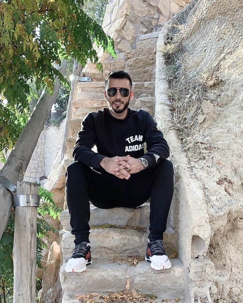 のインスタグラム：「❤️ 🇸🇾 من نزلتي الأخيرة على سوريا」