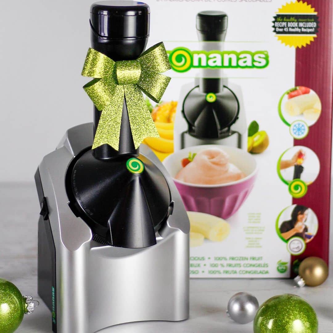 Yonanasさんのインスタグラム写真 - (YonanasInstagram)「13 Days until Christmas - but only 1 more day to save 15% & get Free Shipping* on Yonanas in time for Christmas!  Order by 12pm ET on Friday 12/13 to guarantee Christmas delivery. ⁠⠀ ⁠⠀ Use code GIFT15 to save at yonanas.com⁠⠀ ⁠⠀ *Free Shipping available within Continental US Only.」12月13日 3時54分 - yonanas
