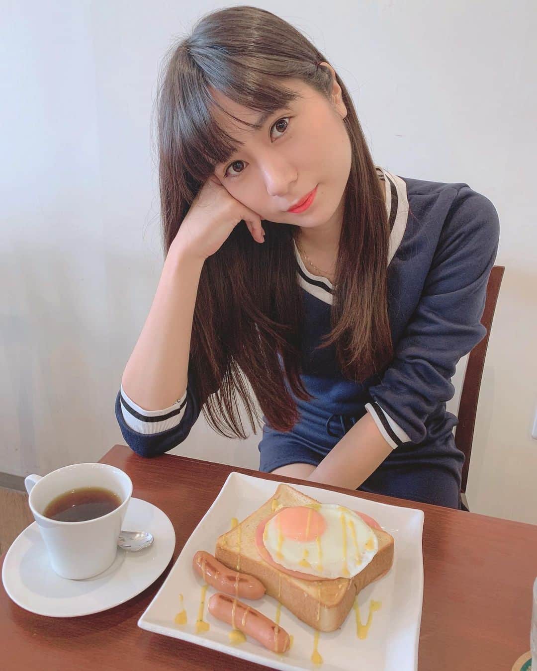 高瀬友規奈のインスタグラム：「Would you like some breakfast 🍳 ・ ・ ・ #breakfast」