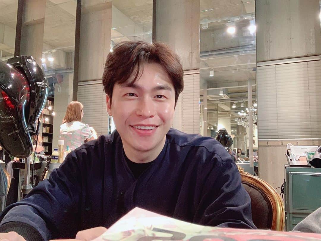 イ・ジェウォンのインスタグラム：「💜」