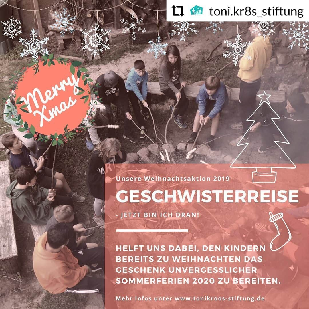 トニ・クロースさんのインスタグラム写真 - (トニ・クロースInstagram)「🙏🏻😍 #Repost @toni.kr8s_stiftung: 🎄WEIHNACHTSAKTION 🎄⠀ Geschwisterreise - jetzt bin ich dran! 💫⠀ ⠀ Die Geschwister erkrankter Kinder müssen oft Besonderes leisten. Sie müssen meist zurückstecken, sich gedulden und immer wieder anpassen. Irgendwie dreht sich doch alles um ihre kranken Geschwister und auch wenn die Eltern sich ein Bein ausreißen, bleibt das gesunde Kind hin und wieder auf der Strecke. ⠀ ⠀ Deshalb haben wir die Spendenaktion „jetzt bin ich dran“ ins Leben gerufen und möchten den gesunden Geschwistern eine Ferienreise ermöglichen. Eine Auszeit, in der sie im Mittelpunkt stehen und eine unbeschwerte Zeit genießen. ⠀ ⠀ Helft uns dabei, den Geschwisterkindern bereits zu Weihnachten das Geschenk unvergesslicher Sommerferien 2020 zu bereiten. 🎁🎅🏽⠀ ⠀ Spendenlink in Bio ➡️ @toni.kr8s_stiftung」12月12日 20時51分 - toni.kr8s