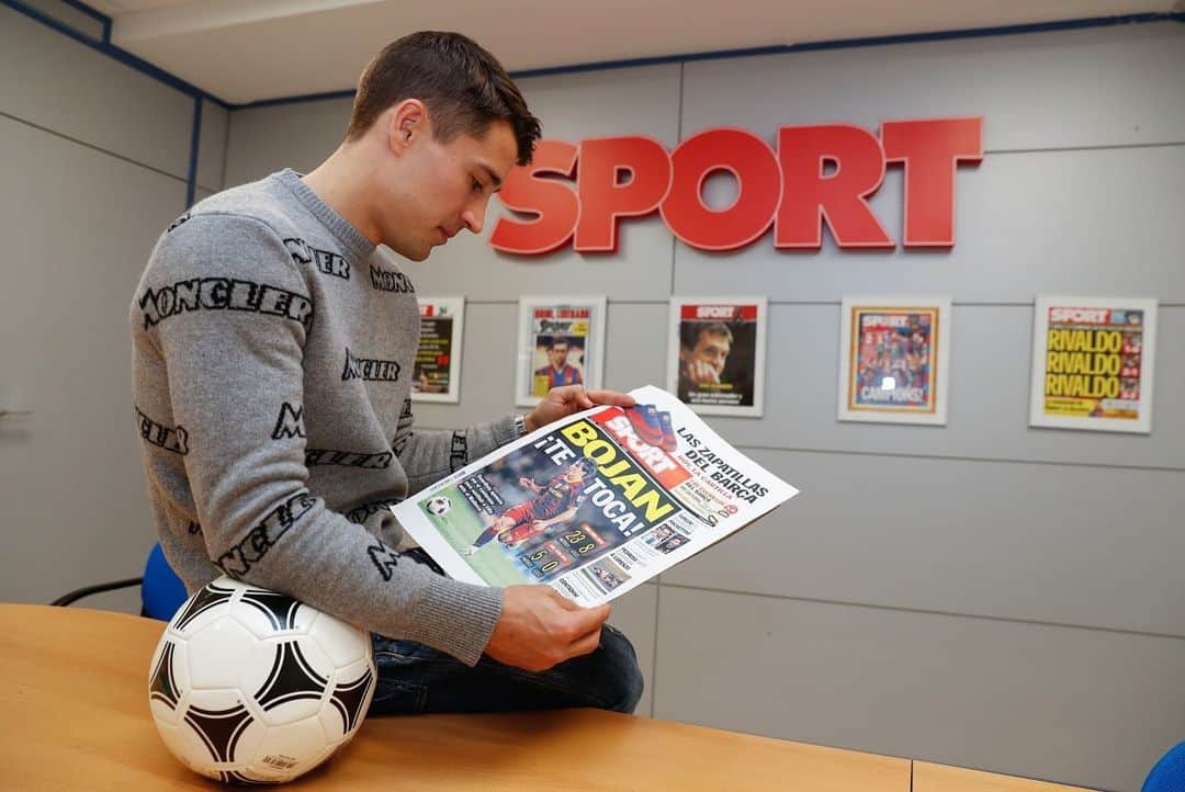 ボージャン・クルキッチのインスタグラム：「Asumo muy contento el reto que me plantea @diariosport donde, a partir de mañana, escribiré una columna semanal sobre mi día a día en la MLS y otros temas de actualidad. ¡Nos leemos todos los viernes! Espero que os guste 😁📝 // Really happy to take up the challenge I've been offered by @diariosport, where, from tomorrow, I'll be writing a weekly column about day-to-day life in MLS and other current stories from across football. You can catch my column every Friday! I hope you enjoy it 😁📝」