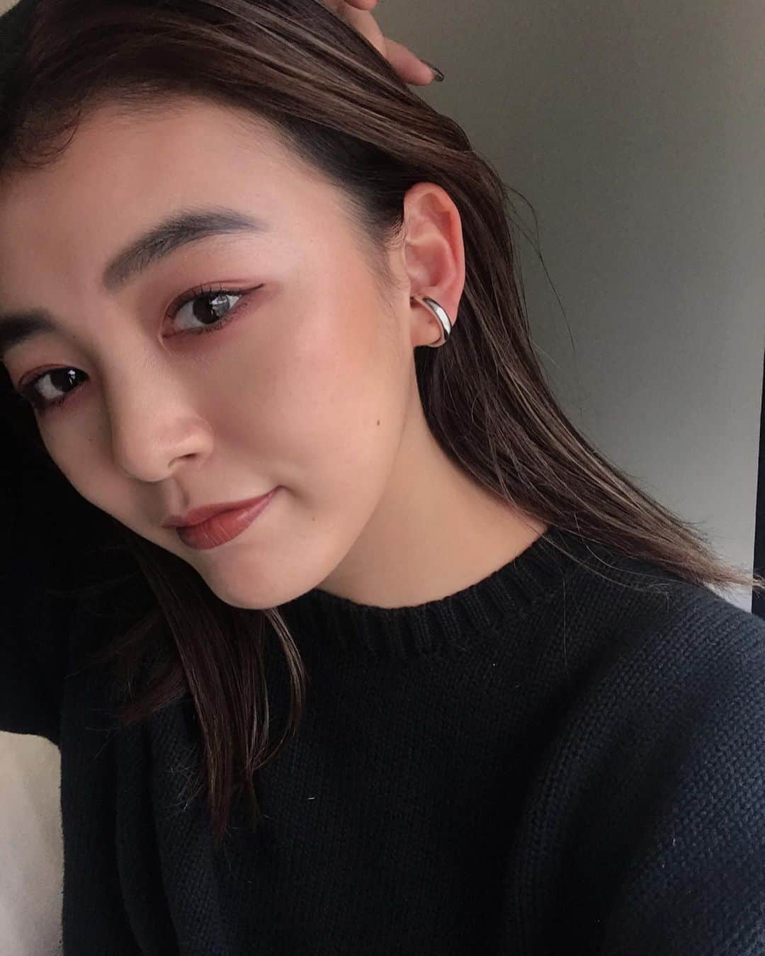 のインスタグラム：「. . @___ing___mn ear cuff🌜 @_a_a_a_i_i_i sanありがとうございました♡ . #silver925 #silveraccessory #earcuff #ing」