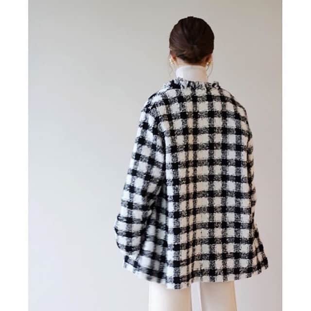 トライセクトさんのインスタグラム写真 - (トライセクトInstagram)「【iena】  IÉNA 19aw christmas...❄️❄️❄️﻿ 特別な日の装いは、上質な素材とシックな配色で﻿ とびきりのおしゃれを楽しんで✨✨✨﻿ ﻿ ﻿ recommended “tweed style”👉﻿ ﻿ ﻿ ﻿ ﻿ ﻿ ﻿ ﻿ ﻿ #iena﻿ #iena_bcbg﻿ #christmas #jacket #check #pants #knit #coat #fashionsnap #style #baycrews」12月12日 23時40分 - baycrews