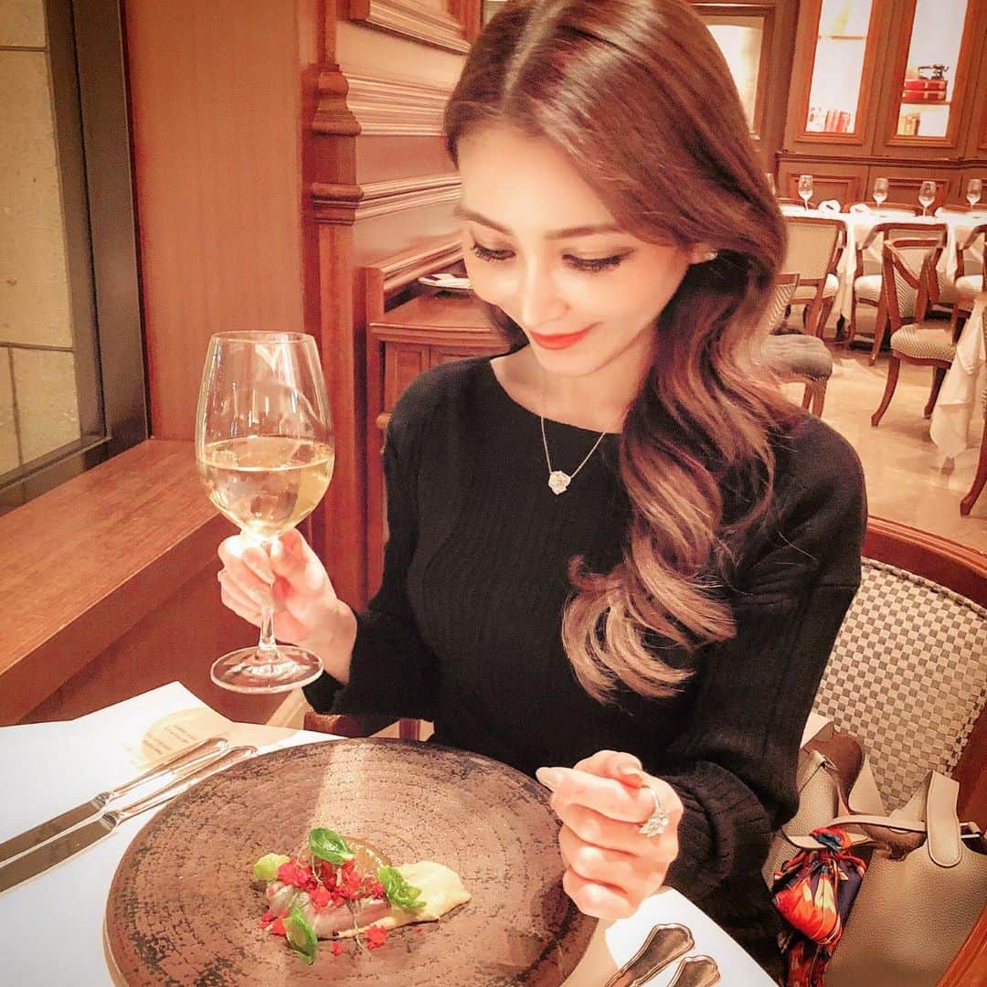 鈴木絢子のグルメインスタ