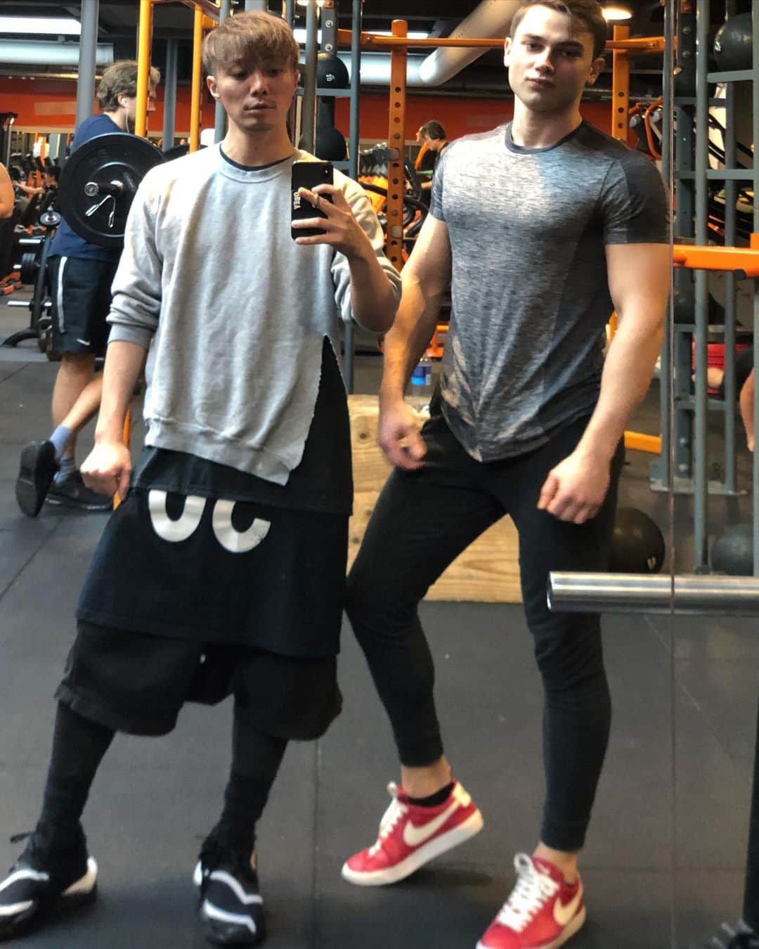 のインスタグラム：「Work out with my personal trainer #gym#workout#ジムウェア #アンダーカバー #zara #y3yohjiyamamoto #uniqlo #rickowens」