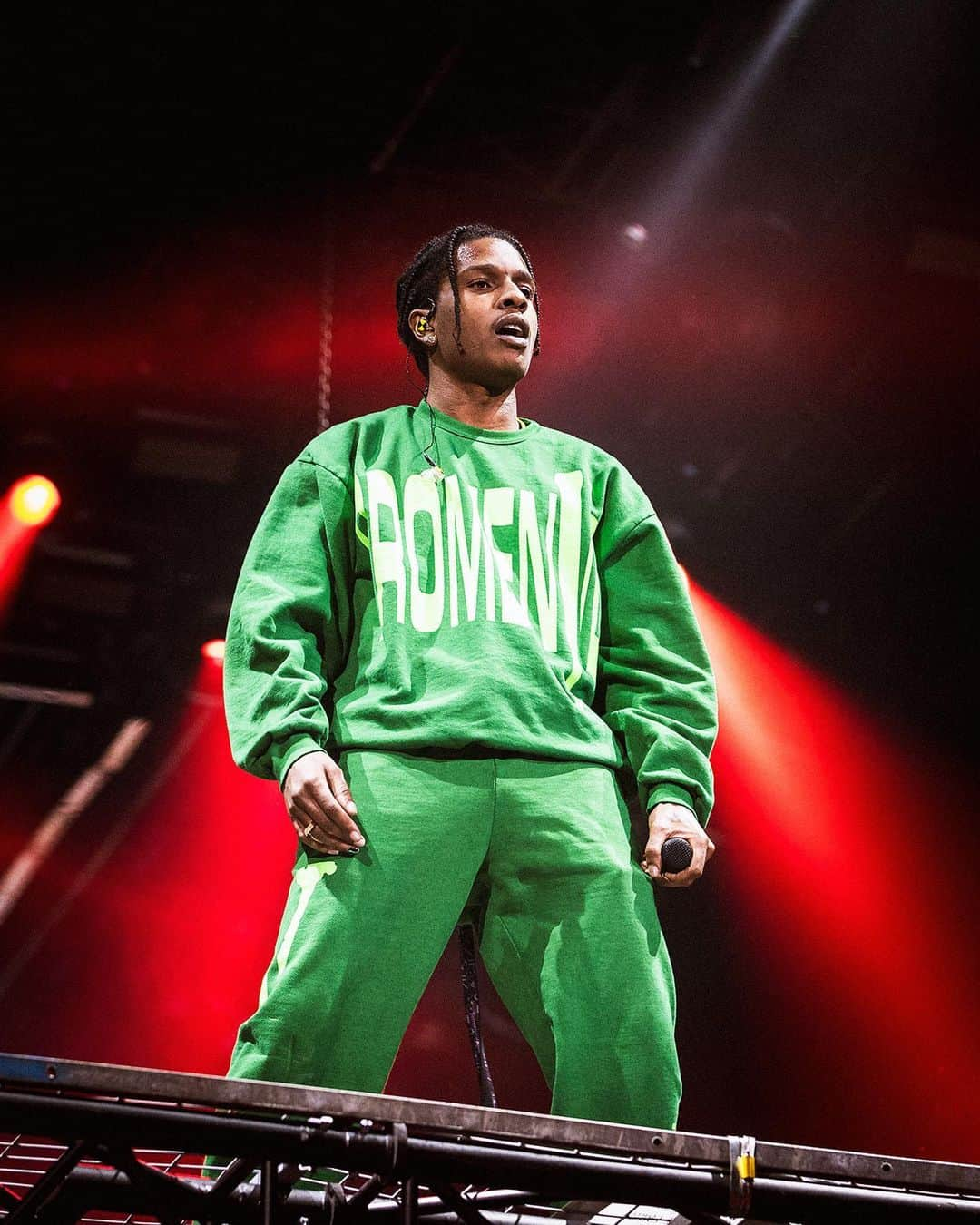 HYPEBEASTさんのインスタグラム写真 - (HYPEBEASTInstagram)「@hypebeastmusic: @asaprocky made his triumphant return to Sweden for the first time since his arrest. Taking to Stockholm’s Ericsson Globe, the Harlem rapper performed in a giant cage to shed light on the plight of Sweden’s immigrant community, inmates and poverty-stricken population. Before the show, Rocky posted an Instagram Story to invite those who lived in the “slums” to his concert for free. Link in bio for video of the performance. ⁠⠀⁠⠀ Photo: Michael Campanella/Redferns/Jonathan Nackstrand/AFP/Getty Images」12月13日 1時13分 - hypebeast