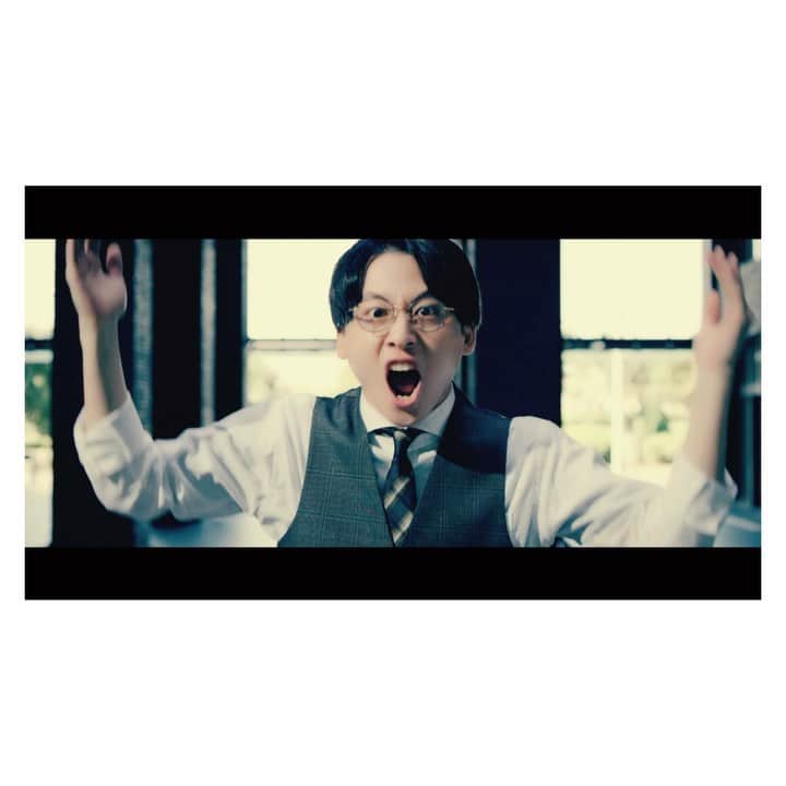 工藤大輝のインスタグラム：「New song "Damn it!" Music Video Out now on YouTube (Link in bio)  choreo : @kekke0211 & @daiki_ohta_」