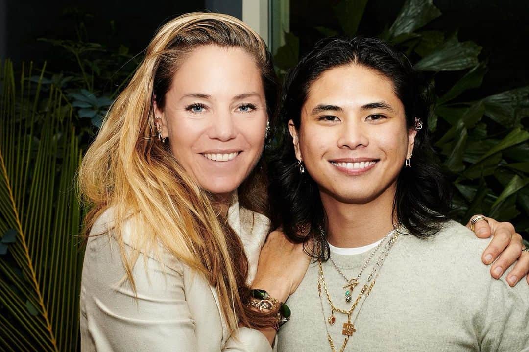 稲木ジョージのインスタグラム：「My ideal woman @bibivandervelden 💓 At @auverture x @milamorejewelry popup in New York🗽」