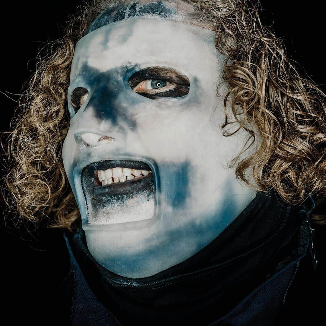 Slipknotさんのインスタグラム写真 - (SlipknotInstagram)「Happy Birthday, @coreytaylor. ⑧」12月9日 6時30分 - slipknot