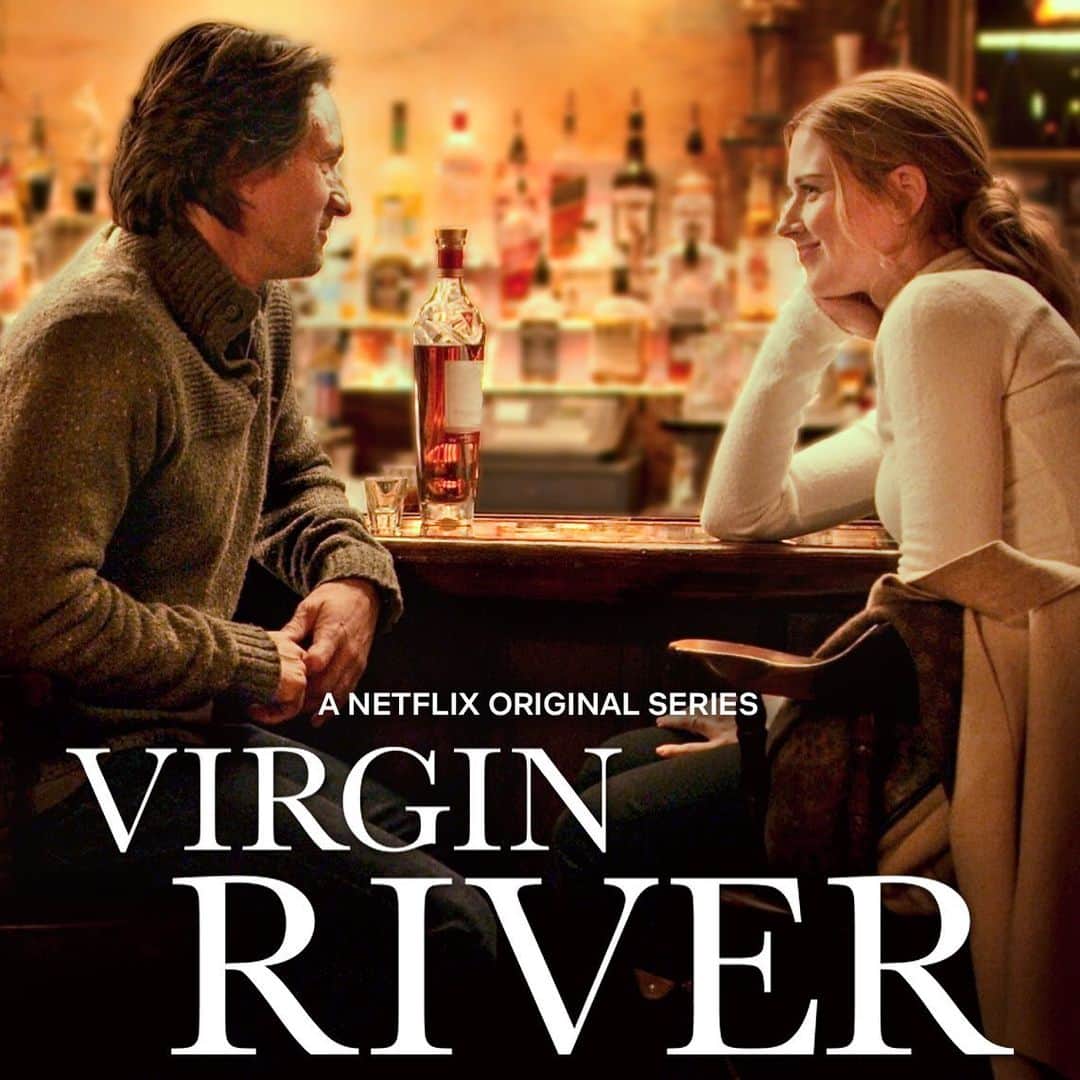 アレクサンドラ・ブレッケンリッジさんのインスタグラム写真 - (アレクサンドラ・ブレッケンリッジInstagram)「Is everyone liking Virgin River?? #virginriverseries  #netflix」12月9日 6時46分 - alexandrabreck