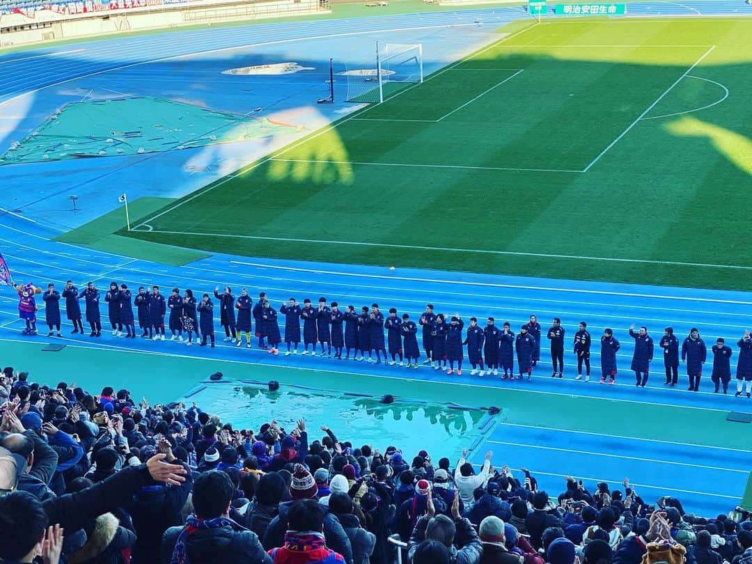 植田朝日のインスタグラム：「‪🔵🔴‬﻿ ﻿ ‪J3最終戦終了‬﻿ ﻿ ‪これで本当に今シーズン終わりだね。‬﻿ ﻿ ‪インス、ビァオ共に「成長して戻って来たい！」って言うのが嬉しいよね！w‬﻿ ﻿ ‪でも、逆に相当グレードアップしないと戻って来れないぐらいのクラブになりたいな‼️‬﻿ ﻿ ‪なのに戻って来れる選手になって欲しい。‬﻿ ﻿ ‪共に成長しよう‬﻿ ﻿ ‪YNWA‬﻿ ﻿ ‪#tokyo12‬」