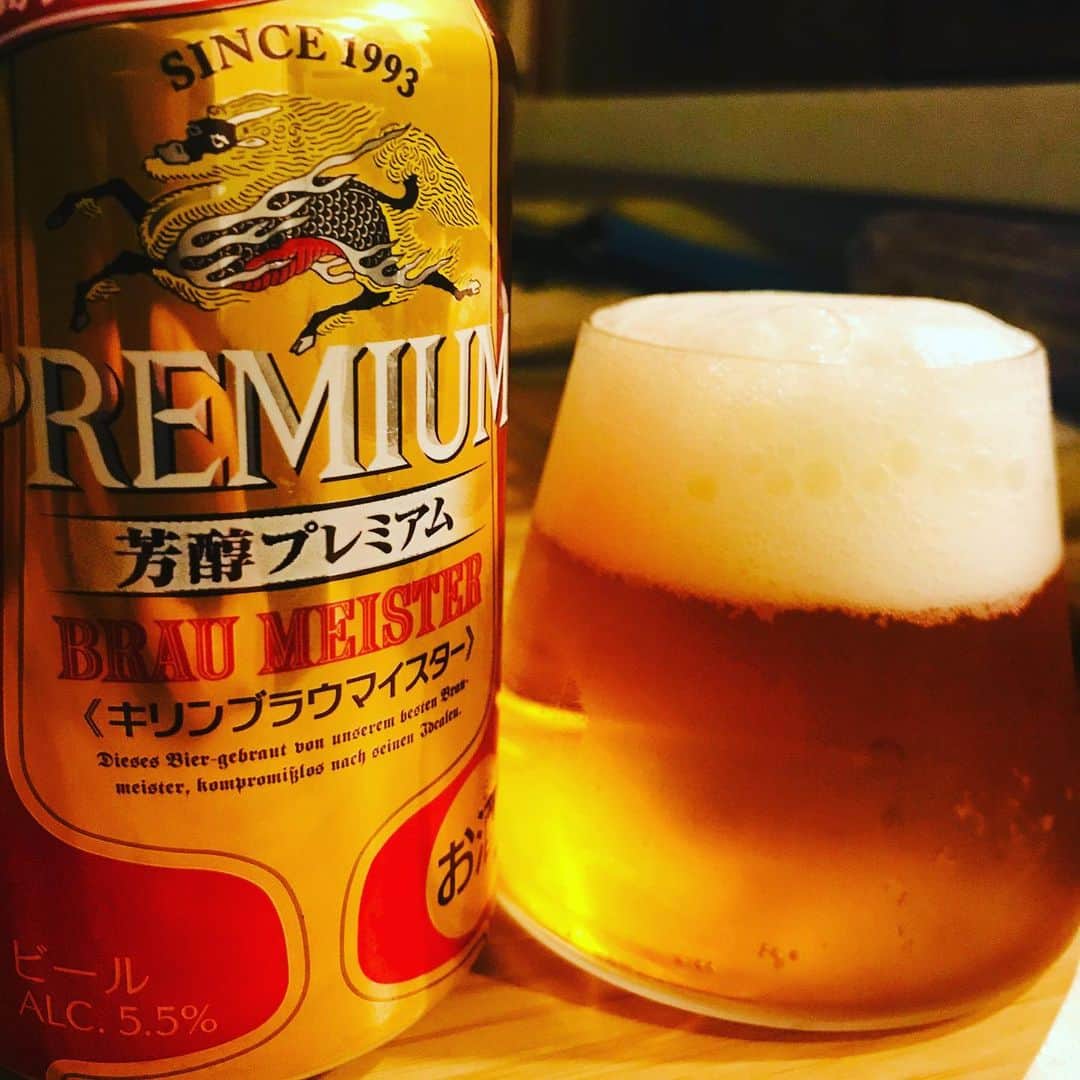 堀井亮佑のインスタグラム：「こんなに芳醇にしなくていいよってくらい芳醇。苦味のある高級テイスト。#beer #堀井ビールログ」
