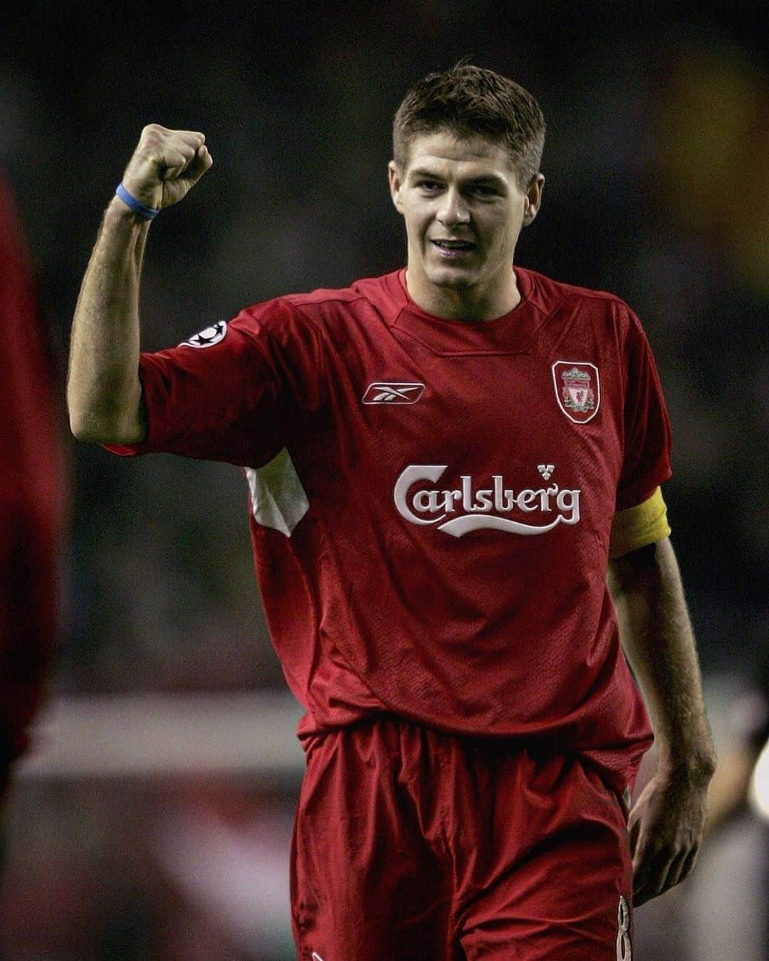 リヴァプールFCさんのインスタグラム写真 - (リヴァプールFCInstagram)「#OnThisDay in 2004, @stevengerrard scored THAT special goal against Olympiacos. ICONIC. 🤩 #LFC #LiverpoolFC #Liverpool #Gerrard #ChampionsLeague #Anfield」12月8日 22時28分 - liverpoolfc