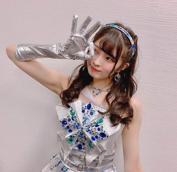 行天優莉奈さんのインスタグラム写真 - (行天優莉奈Instagram)「AKB14周年特別記念公演ありがとうございました😊  ユニットは"光の中へ"をさせていただきました！！ 珍しいメンバーの組み合わせだったかな！？ 14年ってすごいなと改めて感じました！ 15年目もたくさん劇場に立てるようにそして、立てることに感謝しながらこれからも頑張ります☆  #AKB48 #行天優莉奈 #ねじりハーフツイン  #テクノ」12月8日 22時29分 - yurina.0314