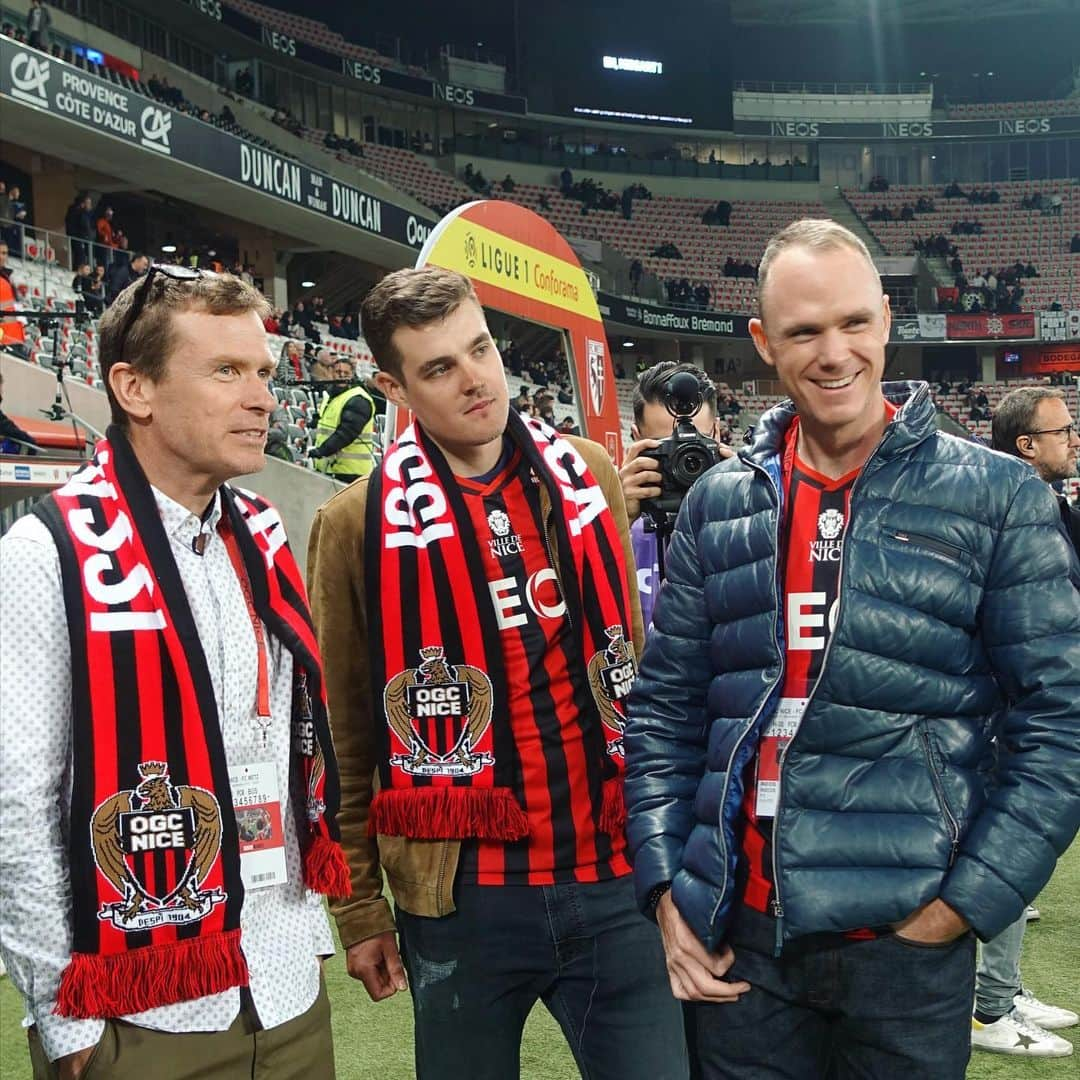 クリス・フルームさんのインスタグラム写真 - (クリス・フルームInstagram)「Fun night out last night with @ogcnice and a few @teamineos mates ⚽️ 😁 Congrats on the win! #ogcnice」12月8日 22時38分 - chrisfroome