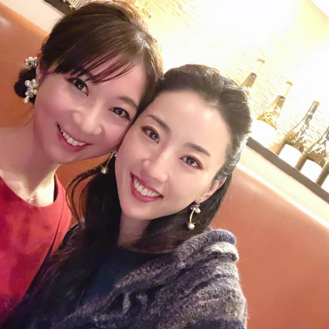 風凛水花さんのインスタグラム写真 - (風凛水花Instagram)「大好きな会長こと、#美翔かずき さんのランチショーに伺わせて頂きました😊💓💓💓 美しすぎる会長💓💓チャーミングで温かいお人柄で、アットホームな楽しい時間を過ごさせて頂きました(´∀｀)✨✨✨ 久しぶりにお会いできた、素敵な皆様と😍💓💓 会長の素晴らしい歌声と美味しいお料理でとっても楽しかったです😊🙌✨✨✨ #宝塚 #ランチショー #楽しかった💓 #アルベロネロ #美味しいお肉😍」12月8日 23時06分 - furimizuka