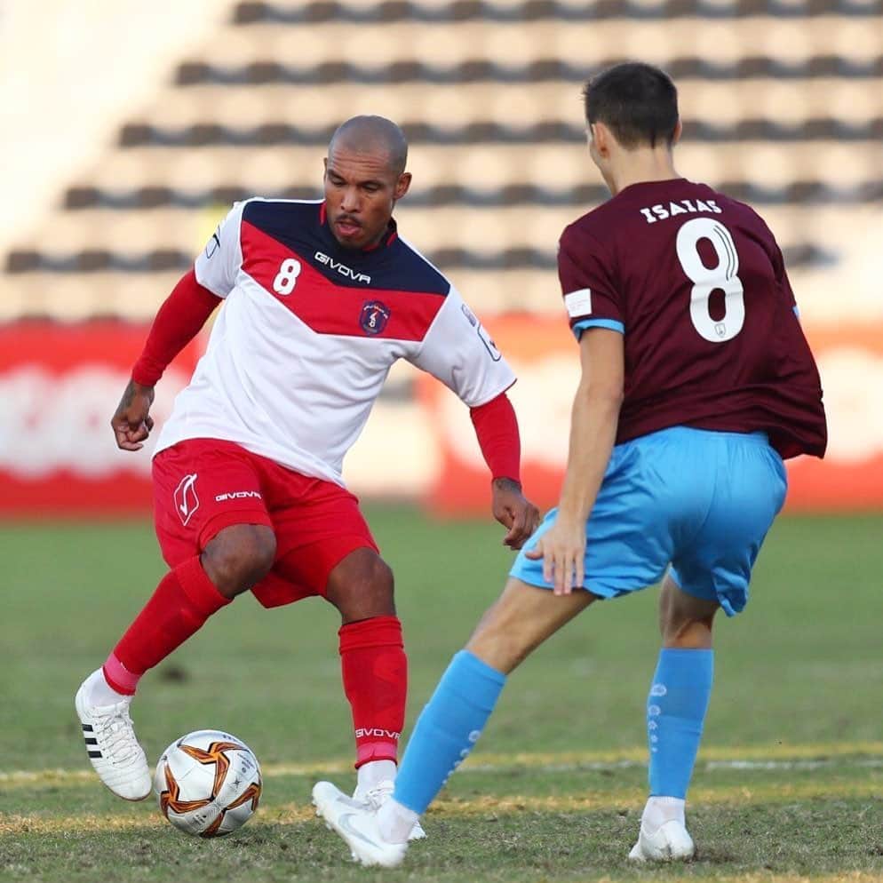 ナイジェル・デ・ヨングのインスタグラム：「“As long I got a ball on my feet” #QNBstarsLeague #year17」