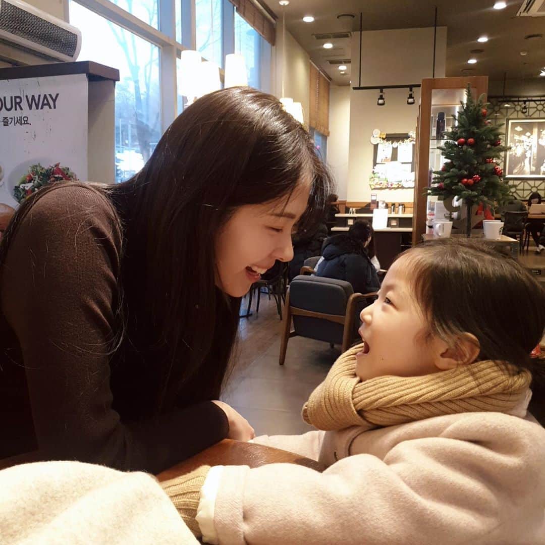 ソ・ウンスのインスタグラム：「터프한 그녀 🙊❤️💚」