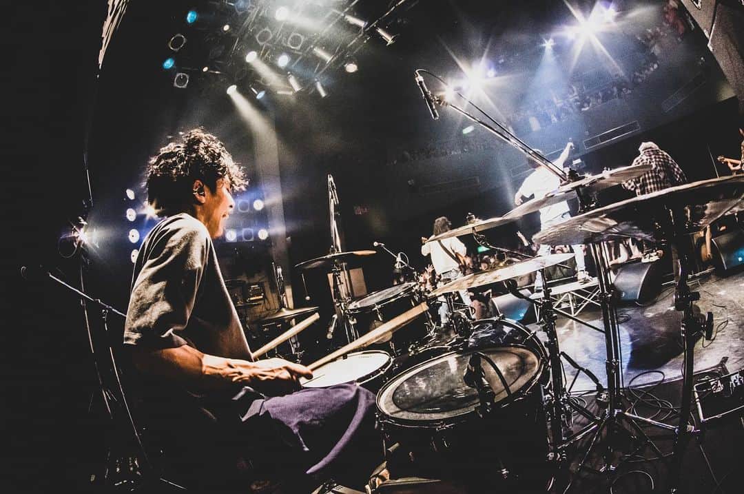 Novelbright（ノーベルブライト）さんのインスタグラム写真 - (Novelbright（ノーベルブライト）Instagram)「2019.12.08 @ 渋谷TSUTAYA O-WEST 「rockin'on presents JAPAN'S NEXT 渋谷JACK 2019 winter」 Novelbrightを選んでくれてありがとう！ 入場規制もありがとう！ 渋谷LOFTでの写真展のサイン会も沢山のご来場ありがとうございました！ またすぐにお会いしましょう。 Photo : @rei01015  #Novelbright #livephoto #ジャパネク #東京」12月8日 23時52分 - novelbright_jp