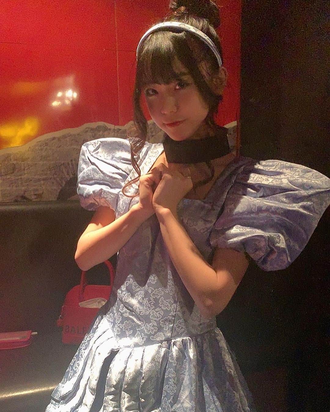 永野いち夏のインスタグラム：「シンデレラになりました💎👸🏼💕 今年の目標はシンデレラです👸👠🕛」