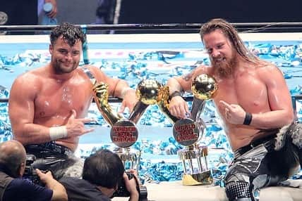 デビッド・フィンレーさんのインスタグラム写真 - (デビッド・フィンレーInstagram)「Champs.  #njpw #njwtl #worldtagleague」12月9日 0時18分 - supersuperdave