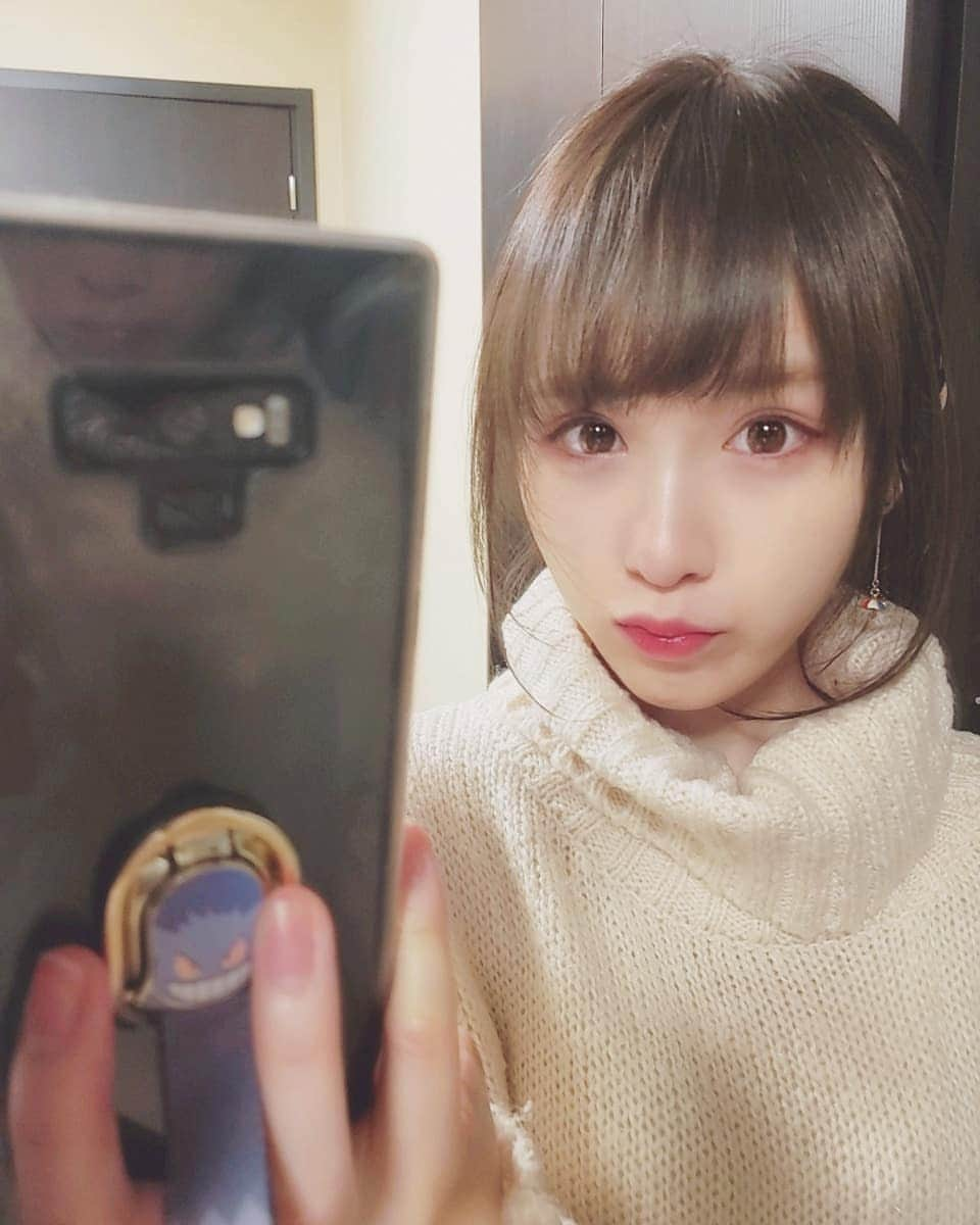 小田桐奈々さんのインスタグラム写真 - (小田桐奈々Instagram)「昨日はみらんとおそろいのピアスで🙌 #トリコロールカラー かわいい… 💙♡❤️ * * * #トリコロール #㊗️ #🎊 #🎉 #ピアス #ピアス女子  #普段はイヤリング #多め #イヤリング女子 #なぜなら #金属アレルギー (；ヮ；) #おなかすいた」12月9日 0時30分 - odagirinana