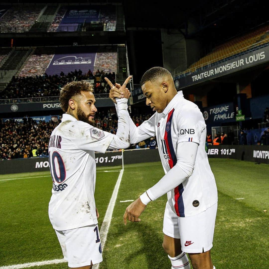 パリ・サンジェルマンFCさんのインスタグラム写真 - (パリ・サンジェルマンFCInstagram)「🆗📸🤩 . @neymarjr 🤝 @k.mbappe . ❤️💙 #MHSCPSG #AllezParis #ICICESTPARIS #PSG #Paris #ParisSaintGermain #NeymarJr #Mbappé #Ligue1 #Football」12月9日 2時01分 - psg