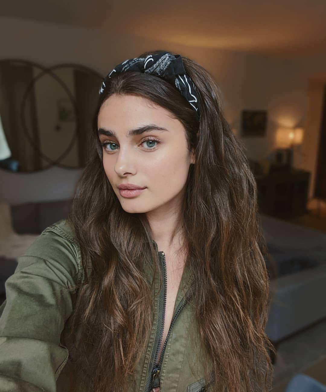 テイラー・ヒルさんのインスタグラム写真 - (テイラー・ヒルInstagram)「Home」12月9日 1時59分 - taylor_hill