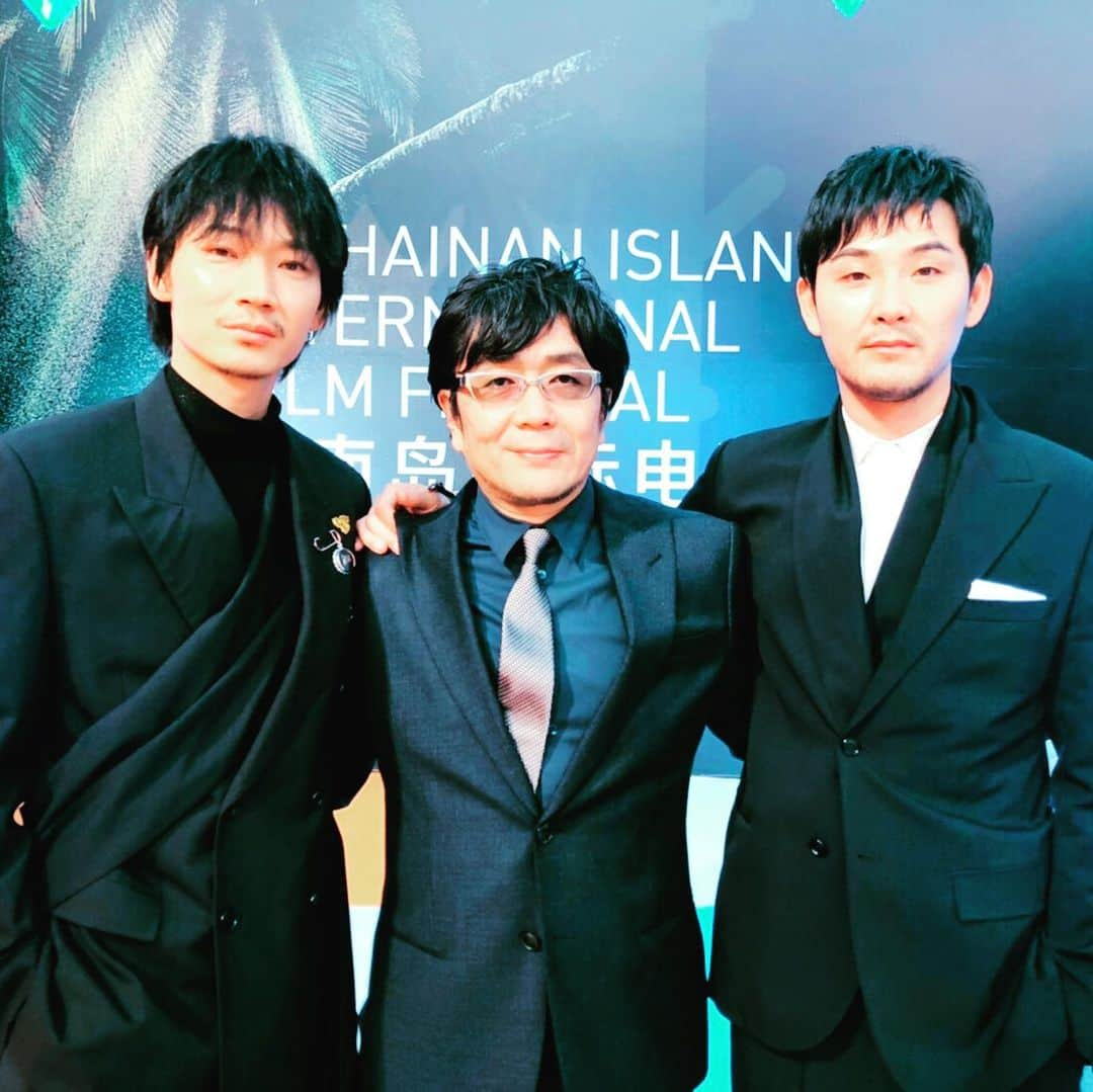 松田龍平のインスタグラム：「感謝😇#海南島映画祭」