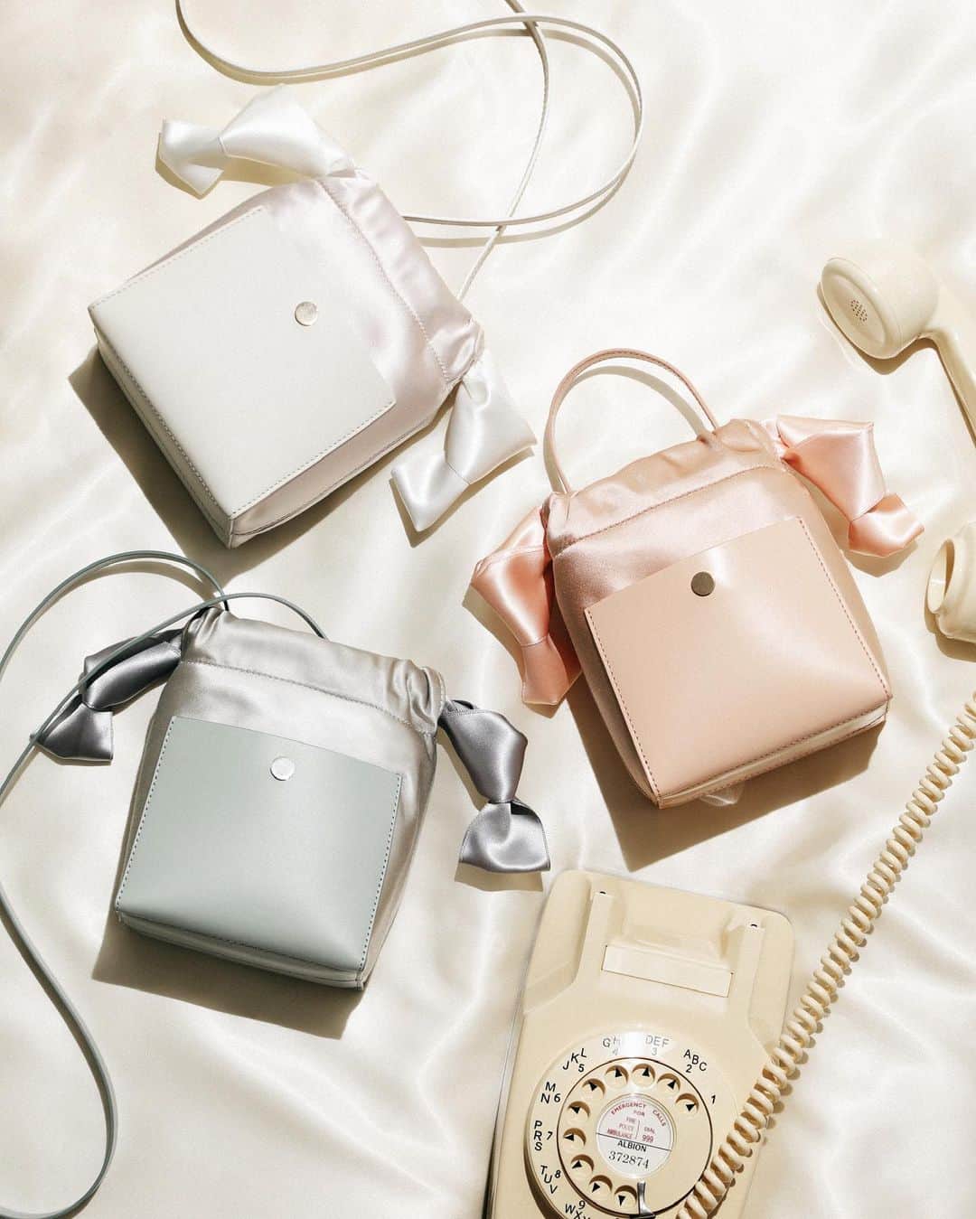 Sophie Hulmeのインスタグラム：「The Nano Knot in Satin. Call me, anytime...」