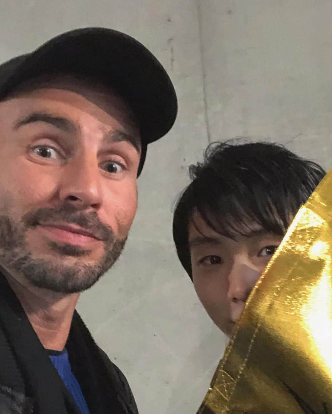 羽生結弦さんのインスタグラム写真 - (羽生結弦Instagram)「世界のスーパースター🌟 #羽生結弦 #yuzuruhanyu #figureskating #figureskater」12月9日 7時54分 - yuzu_kanami