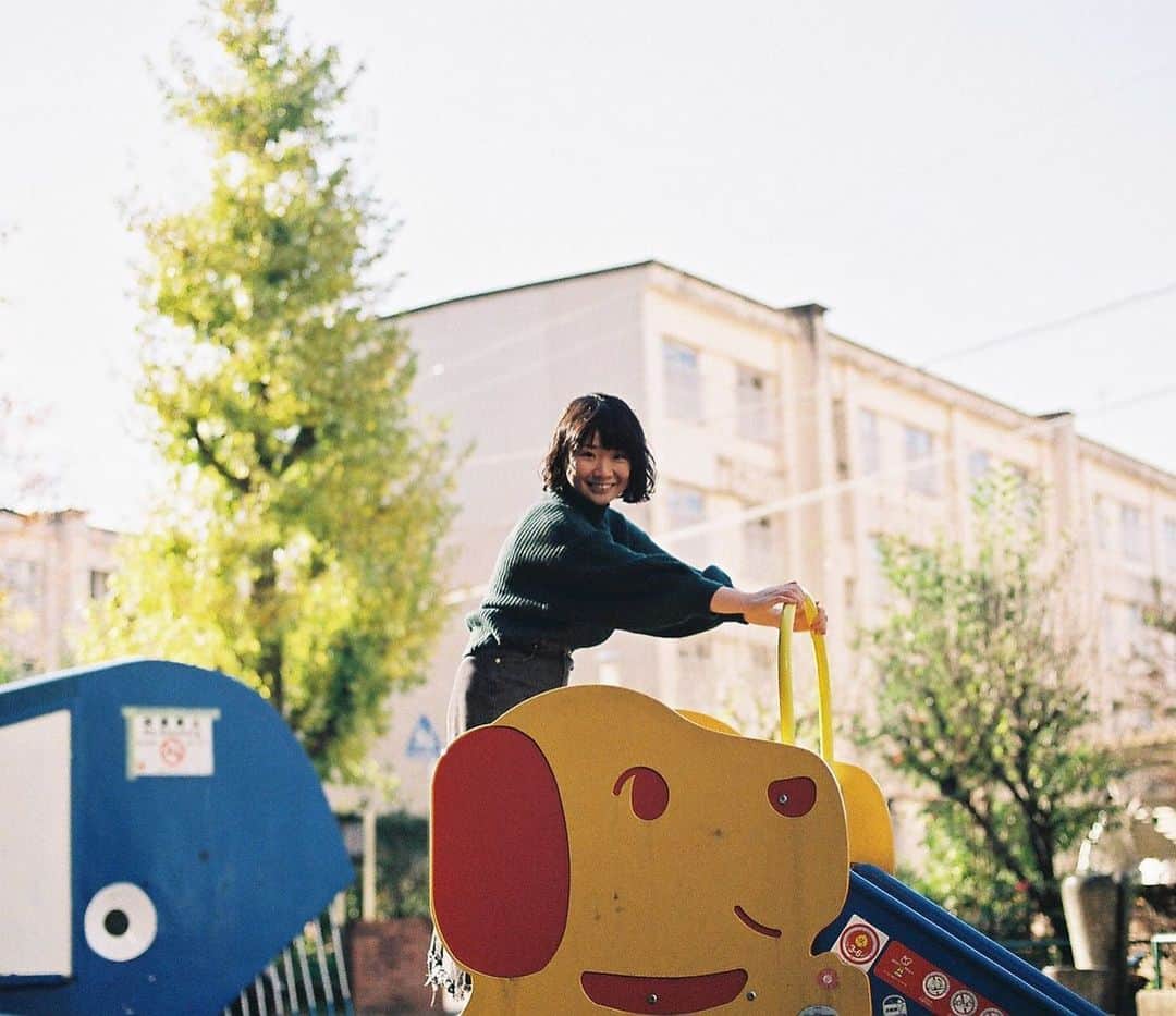 相馬有紀実さんのインスタグラム写真 - (相馬有紀実Instagram)「イチョウイチョウイチョウ(*´∀｀*) #フィルム の感じ好き。 #写真　#フォト #photography  #」12月9日 9時56分 - yukimi_soma
