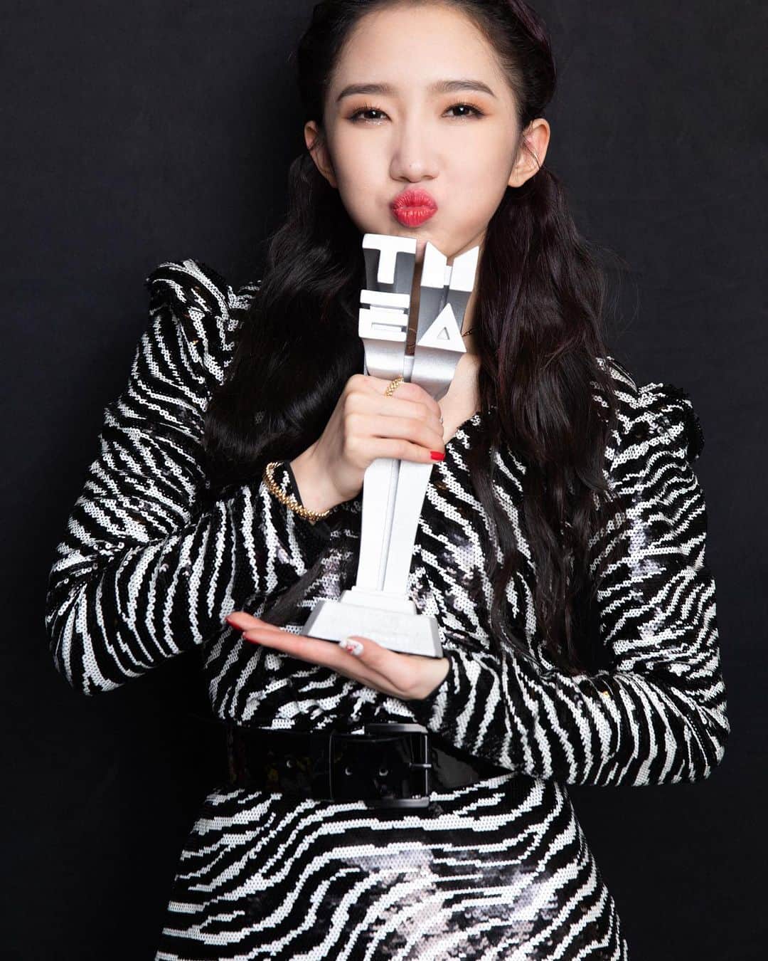 美岐さんのインスタグラム写真 - (美岐Instagram)「🏆」12月9日 10時43分 - m.meiqi7