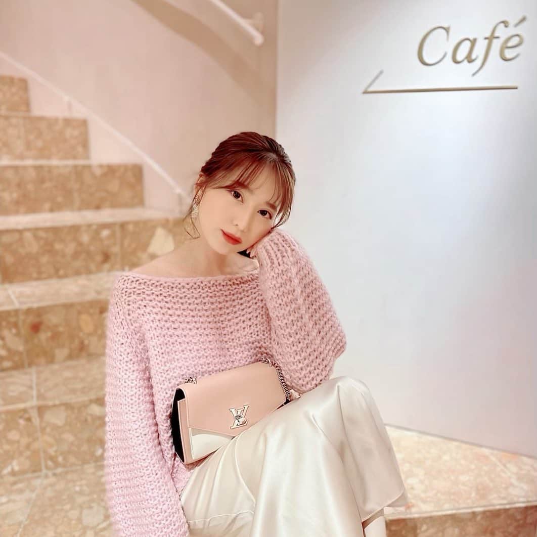 堀尾実咲のインスタグラム：「🐰💓💋」
