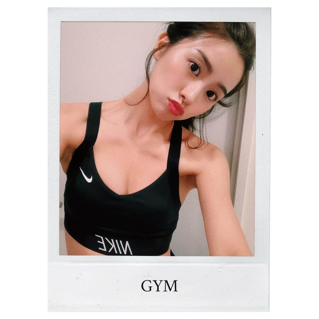 曽田茉莉江さんのインスタグラム写真 - (曽田茉莉江Instagram)「@gravity_gym_jp  で今回は肩甲骨とヒップをメインに鍛えて頂きましたよ🏋️‍♀️毎回丁寧に指導して頂けるので、ピンポイントにしっかり鍛えることができるんです😌私のインスタを見て女性の方の方が多く通ってくださってるみたいで…参考にして頂けて嬉しいです☺️通ってくださってる方ならわかるかと思いますが、トレーナーさんも丁寧で面白いですよね😂w 寒くなって通うのも辛い時期になってきましたが、一緒に頑張りましょ〜💪 🔥#ジム女子 #gym #パーソナルトレーニング #筋トレ #ヒップアップ #ヒップ #ジムウェア #nike」12月9日 14時35分 - marie_soda_