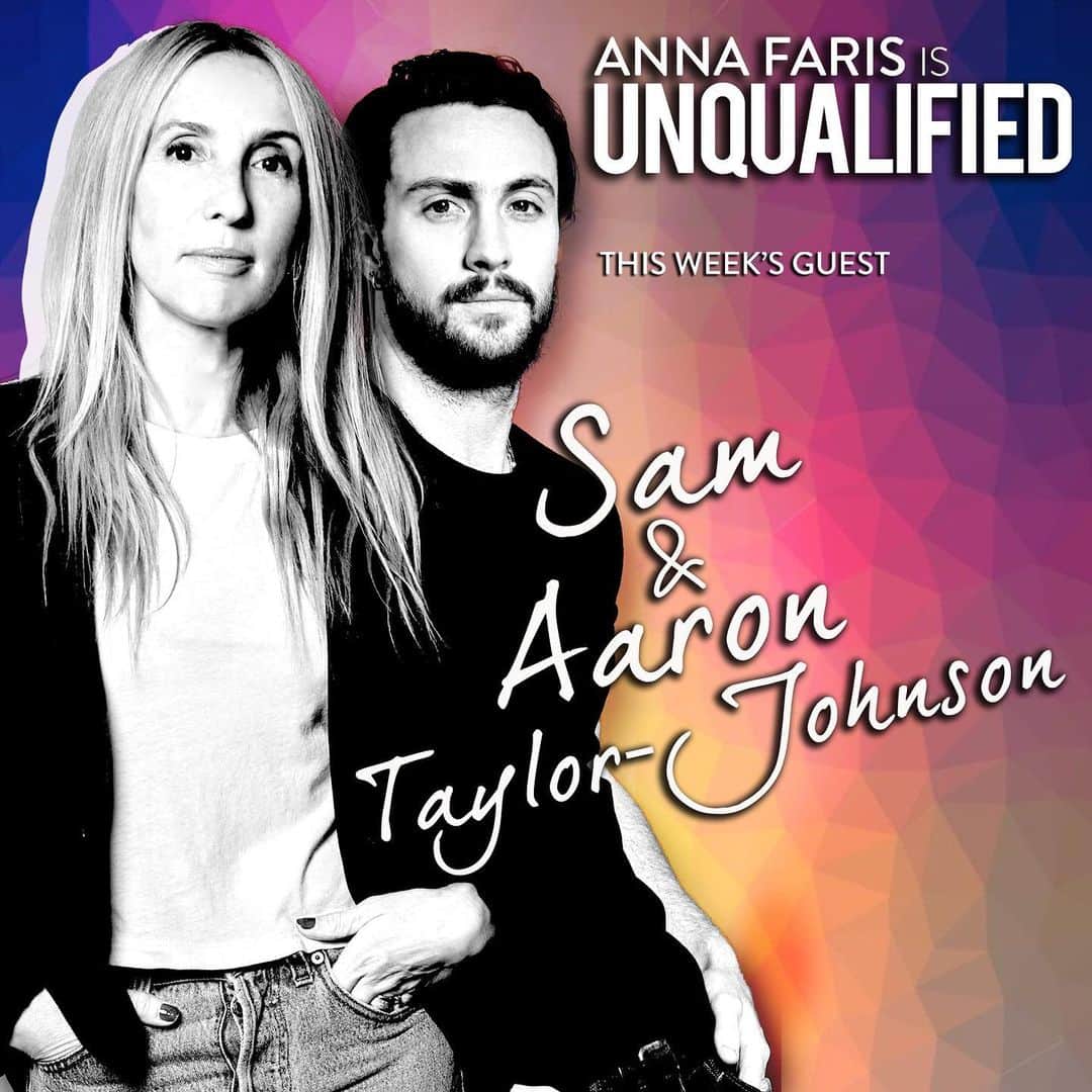 アンナ・ファリスさんのインスタグラム写真 - (アンナ・ファリスInstagram)「@samtaylorjohnson and @aarontaylorjohnson are on #unqualified this week! Link in bio!」12月10日 1時17分 - unqualified