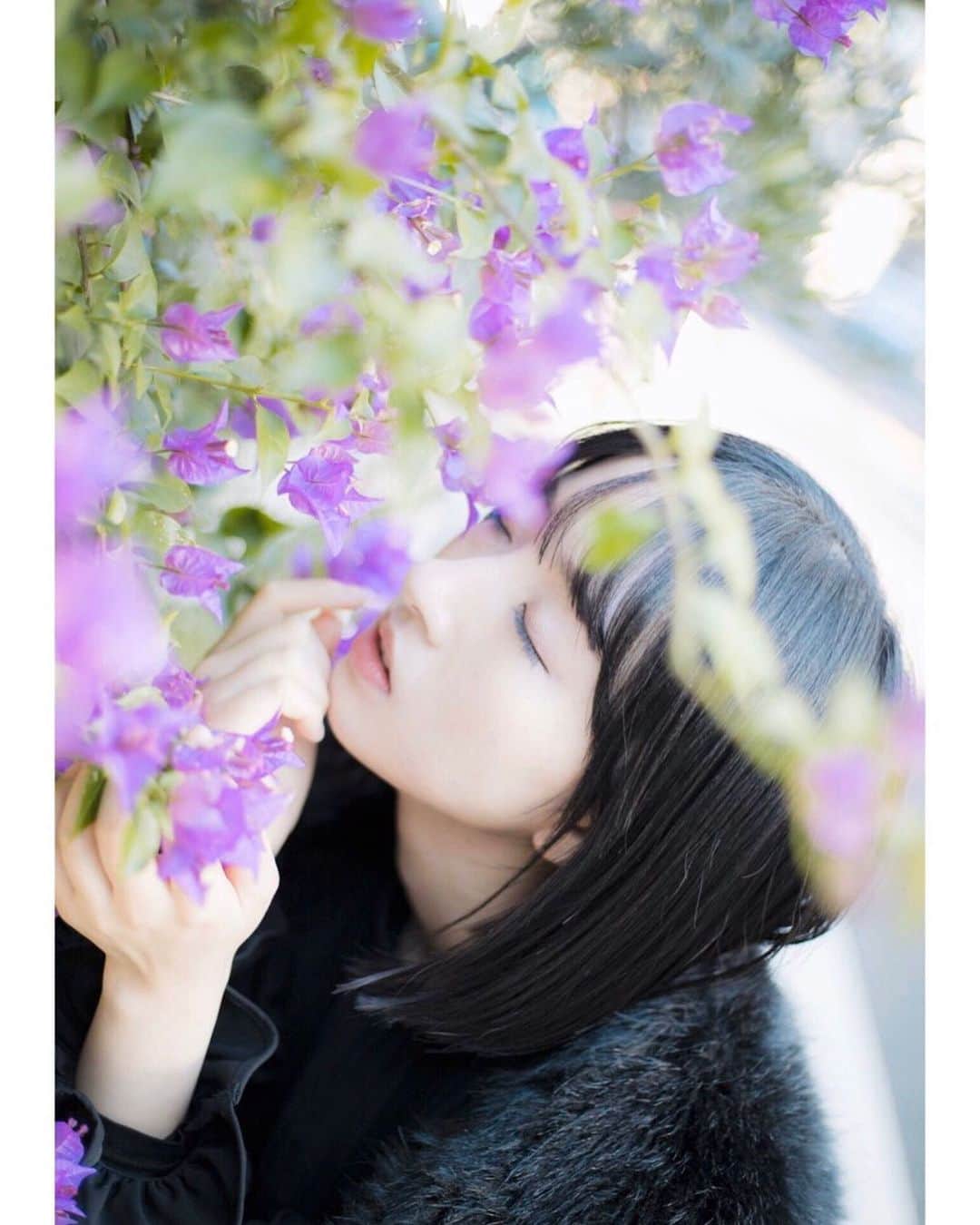 上原りゆきのインスタグラム：「📸 . . #ポートレート #ポートレート女子 #ファインダー越しの私の世界 #カメラ女子 #photo #portraitphotography #photography #canon #camera  #kyokoninomiya #二宮響子」