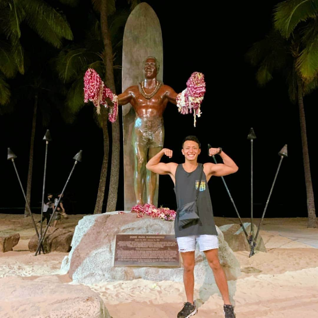 西尾健太さんのインスタグラム写真 - (西尾健太Instagram)「hawaii day1.  #hawaii #waikiki #travel #athlete #adventurer #aloha #honolulu #training #muscletraining #ハワイ #旅行 #旅行好き #オアフ島 #ワイキキ #ワイキキビーチ#ホノルル #海外 #飛行機恐い #アキレス健太  #筋トレ #筋トレ男子」12月9日 18時10分 - nishio.kenta