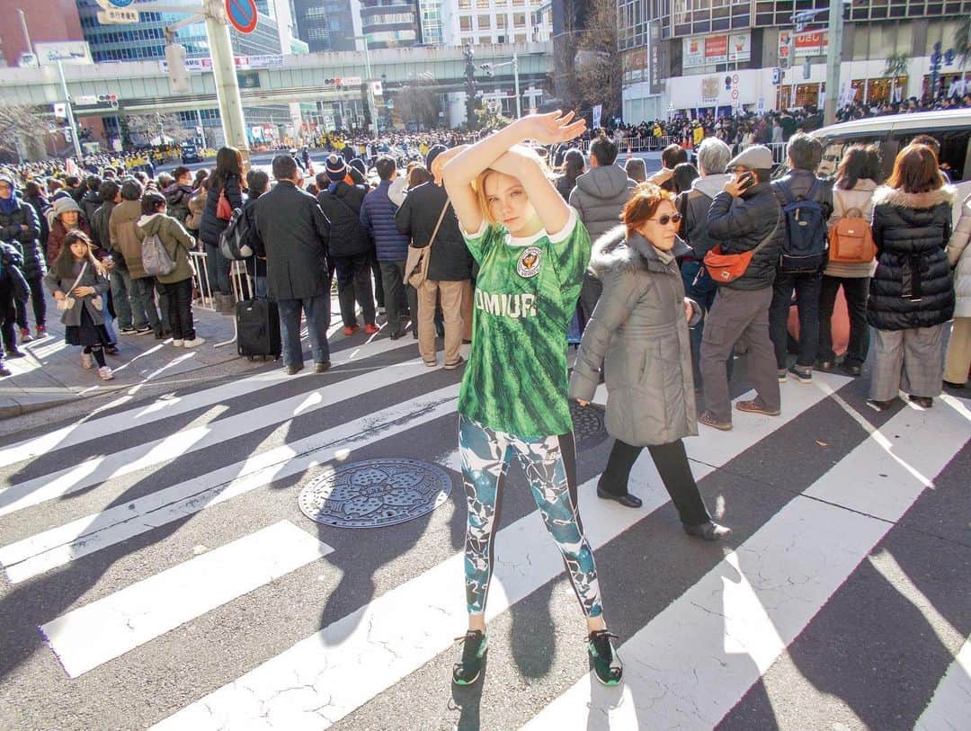 走るひとさんのインスタグラム写真 - (走るひとInstagram)「ekiden2019 feat. vintage soccer jerseys  #走るひと6 #hashiruhito #走るファッション #走るひと」12月9日 18時45分 - hashiruhito.jp