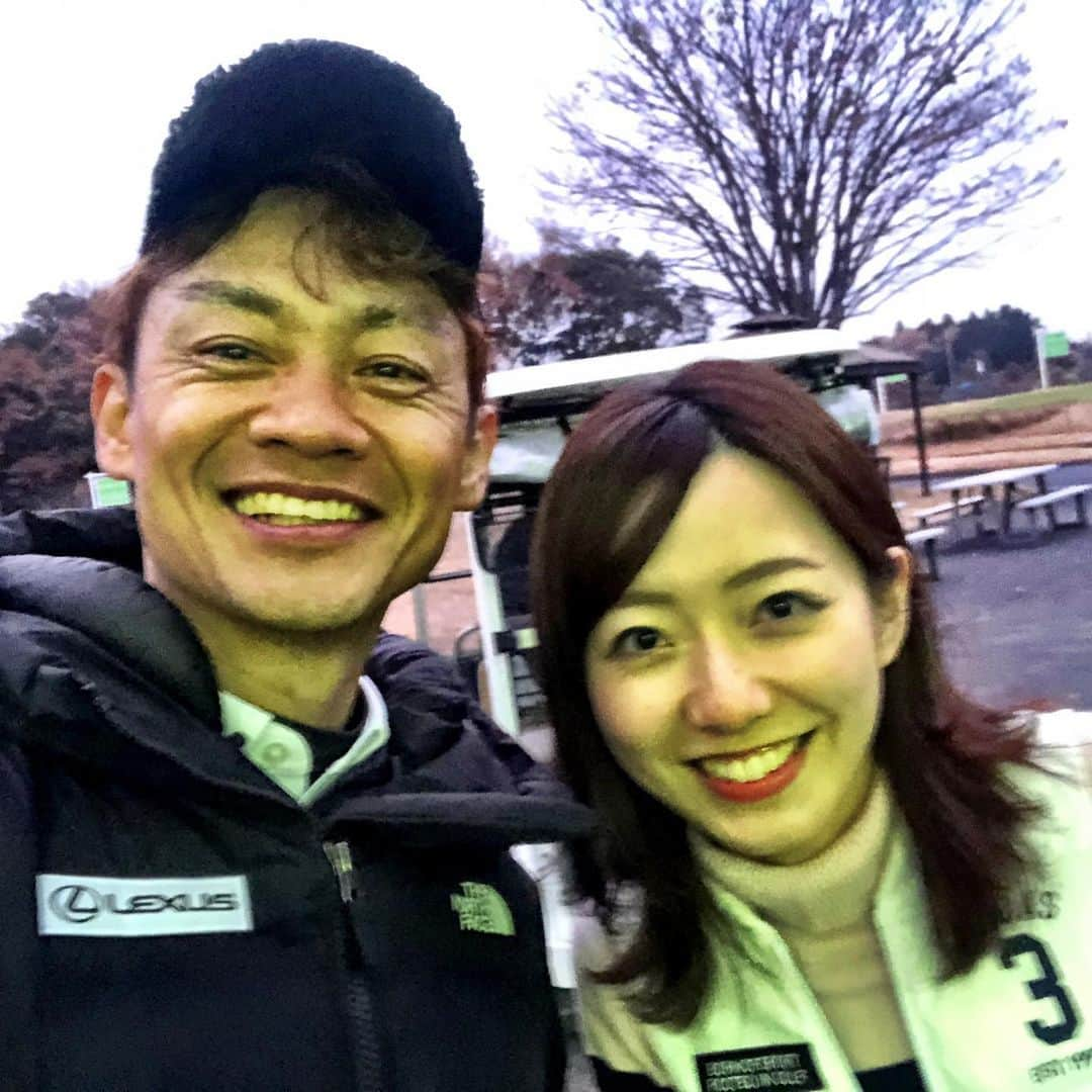 脇阪寿一さんのインスタグラム写真 - (脇阪寿一Instagram)「『第4回芸能人スピードゴルフ王決定戦』 大晦日 17時から19時  BSフジで放送‼️ 打ったら走る走る走る、 また打って走る走る走る走る。 寒かったですが、和気あいあい楽しいロケでした😊 塩原アナともF1以来久々のお仕事🤣 ありがとうございました。  #塩原恒夫アナ #内田嶺衣奈アナ #ゴルゴ松本 #ワッキー #大西ライオン #阿部桃子 #池谷幸雄 #井上莉花 #藤田光里 #スピードゴルフ #5連覇 #松井丈  #大晦日 #bsフジ」12月9日 19時01分 - juichiwakisaka