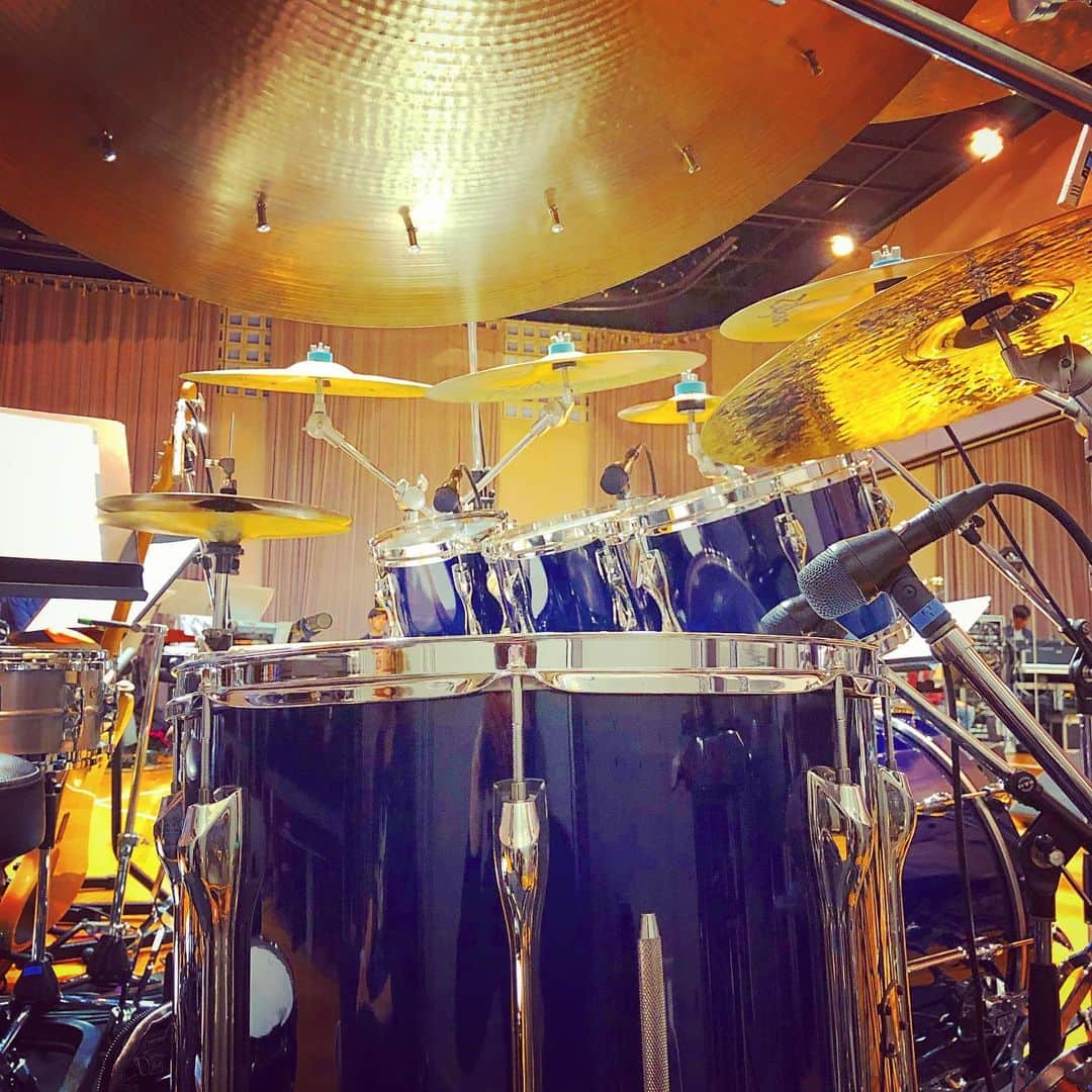坂東慧のインスタグラム：「リハリハリハリハリハリハ #rehearsal #tour #yamahadrums #zildjiancymbals #zildjiansticks #aspr #westone #cympad」