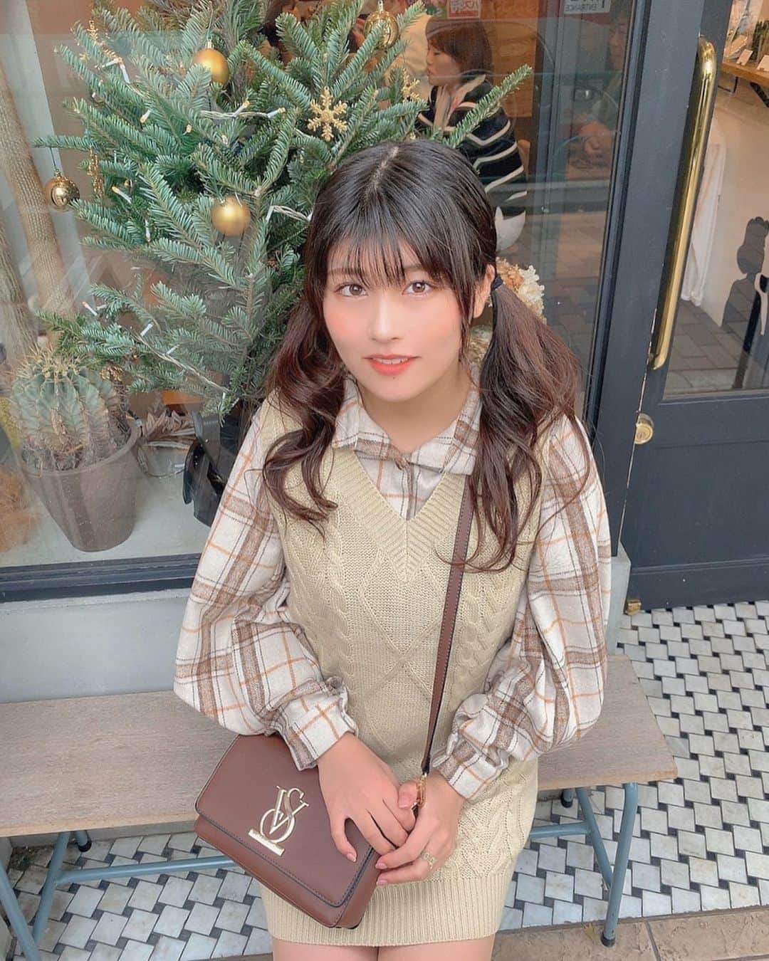 のインスタグラム：「にこにこ😆♡ ･ ･ ･ #selfie #fashion  #セルフィー #ファッション #冬コーデ」